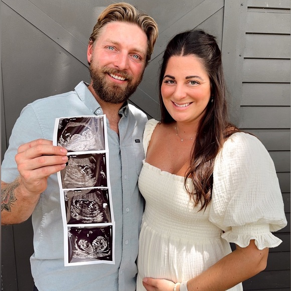 Meet your Posher, Alexa - Picture 3 of 16